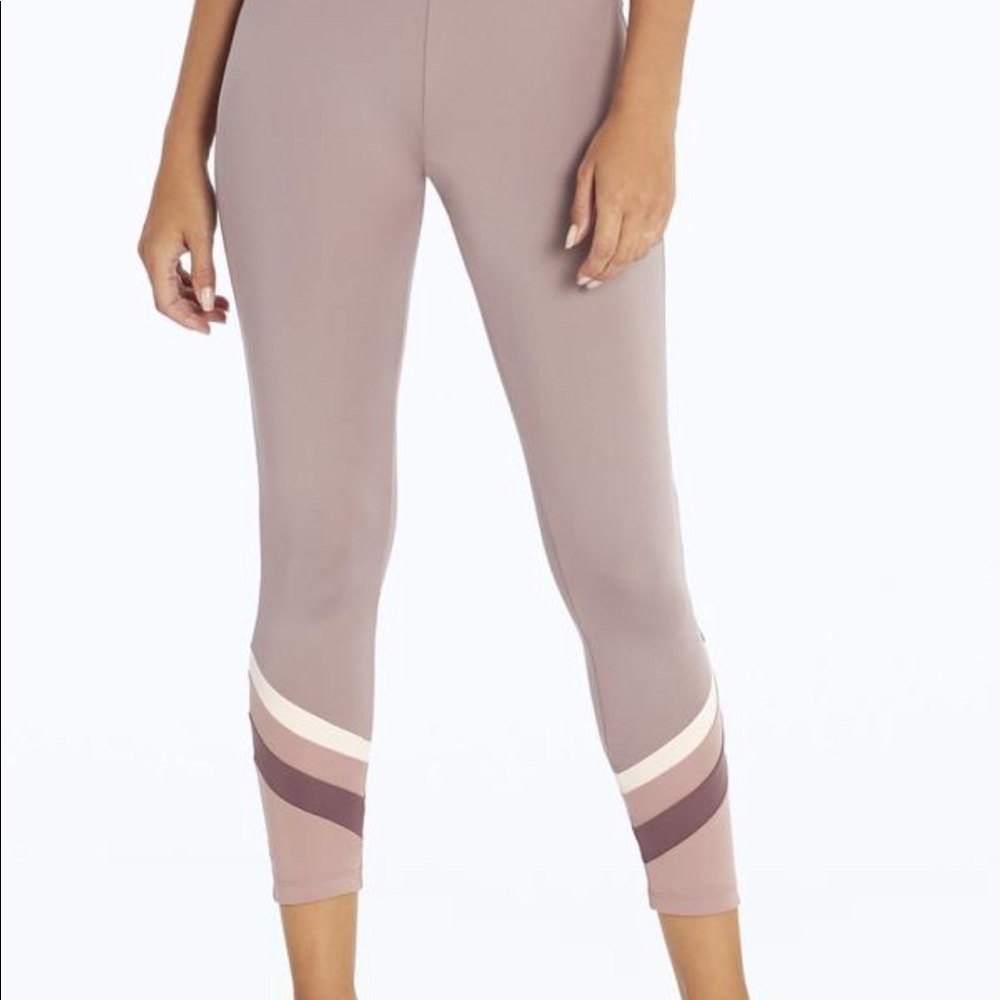 Marika Leggings